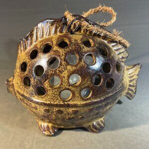 Vintage Davar Fish Shaped Stoneware Candle Holder 5 x 5.5 (545)